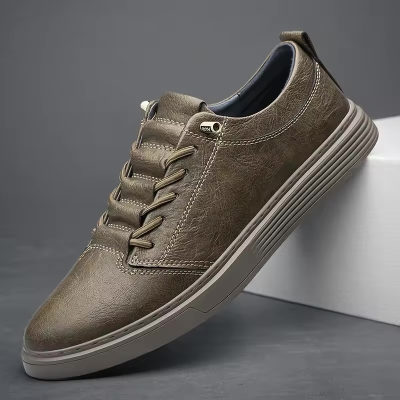 Name: Men’s Minimalist Textured Leather Smart-Casual Sneaker 2