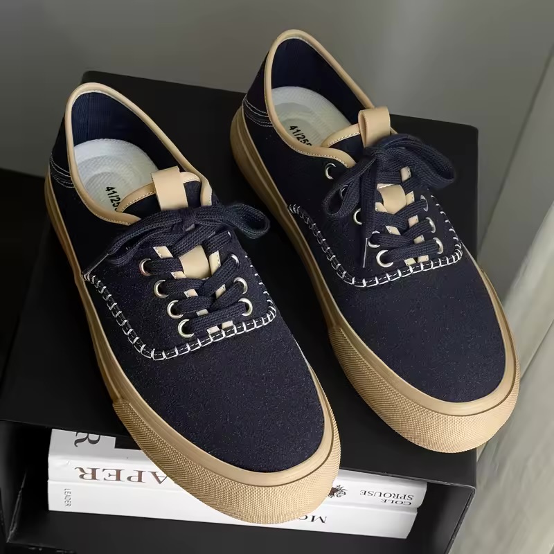 Men's Minimalist Off-White Canvas Skate Sneakers 2