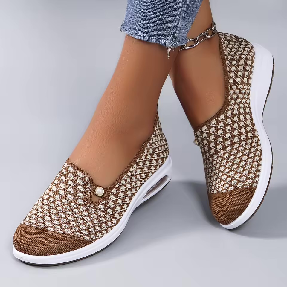 Women's Casual Low-Top Textured Court Sneakers 2