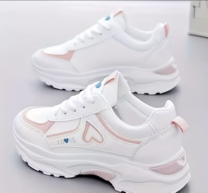 Feather Graphic" Monochromatic Low-Top Casual Sneaker