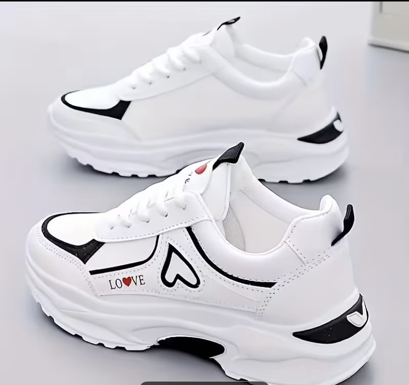 Feather Graphic" Monochromatic Low-Top Casual Sneaker 2
