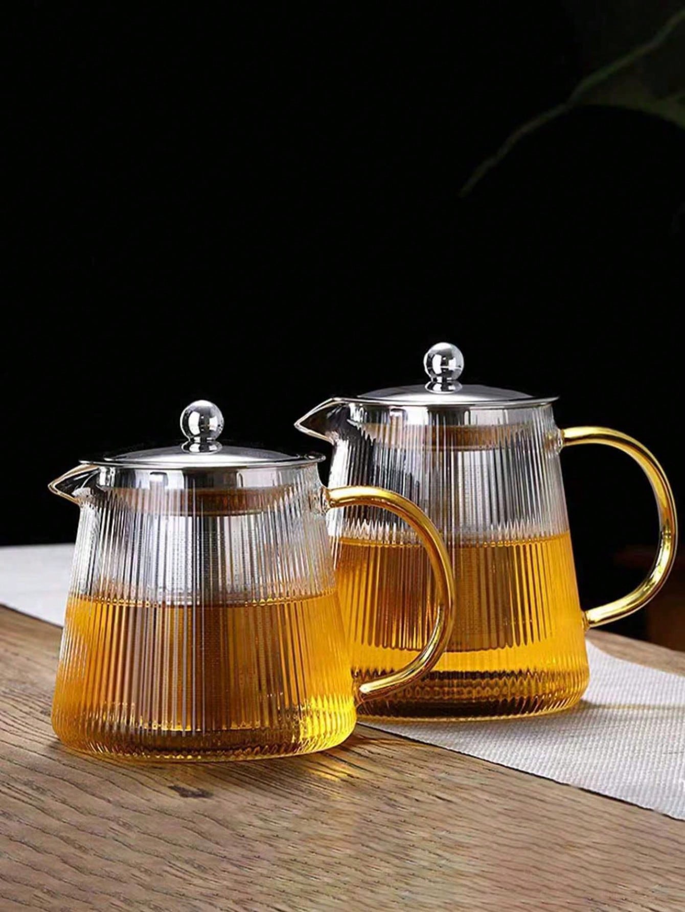 Ribbed Borosil Glass Teapot with Infuser