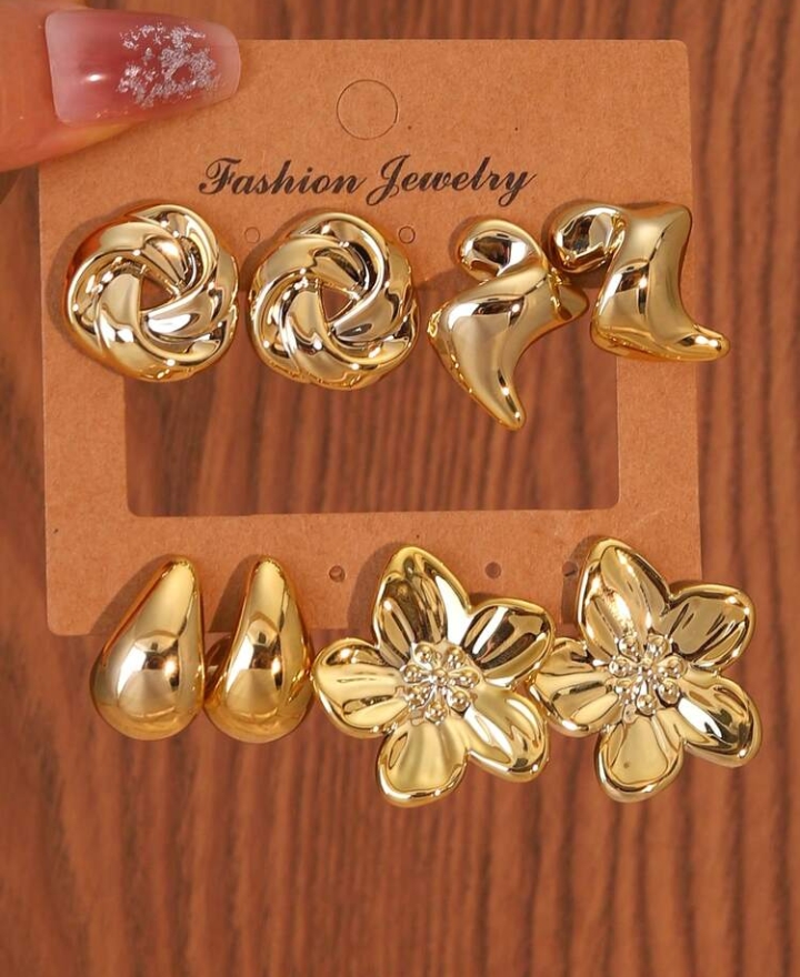 Women's 5-Pair Vintage Gold Stud Earring Set, Chunky Metallic Knot Teardrop Flower Abstract Hoop Earrings, Retro Fashion Jewelry Multi-Pack
