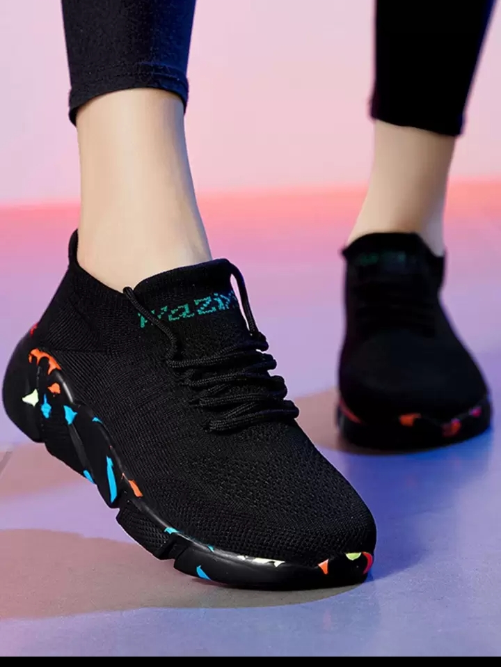 Women's Black Training Shoes, Breathable Lace-Up Athletic SneakersWomen's Black Training Shoes, Breathable Lace-Up Athletic Sneakers