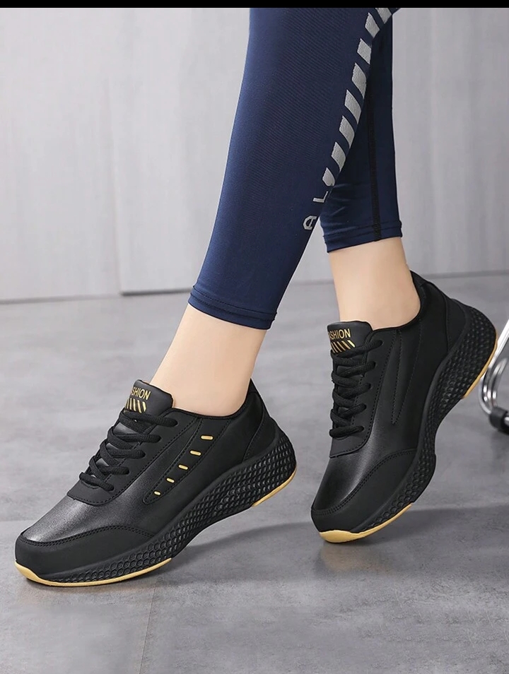 Women's Sporty Black Sneakers, Comfortable Everyday Running Shoes 2