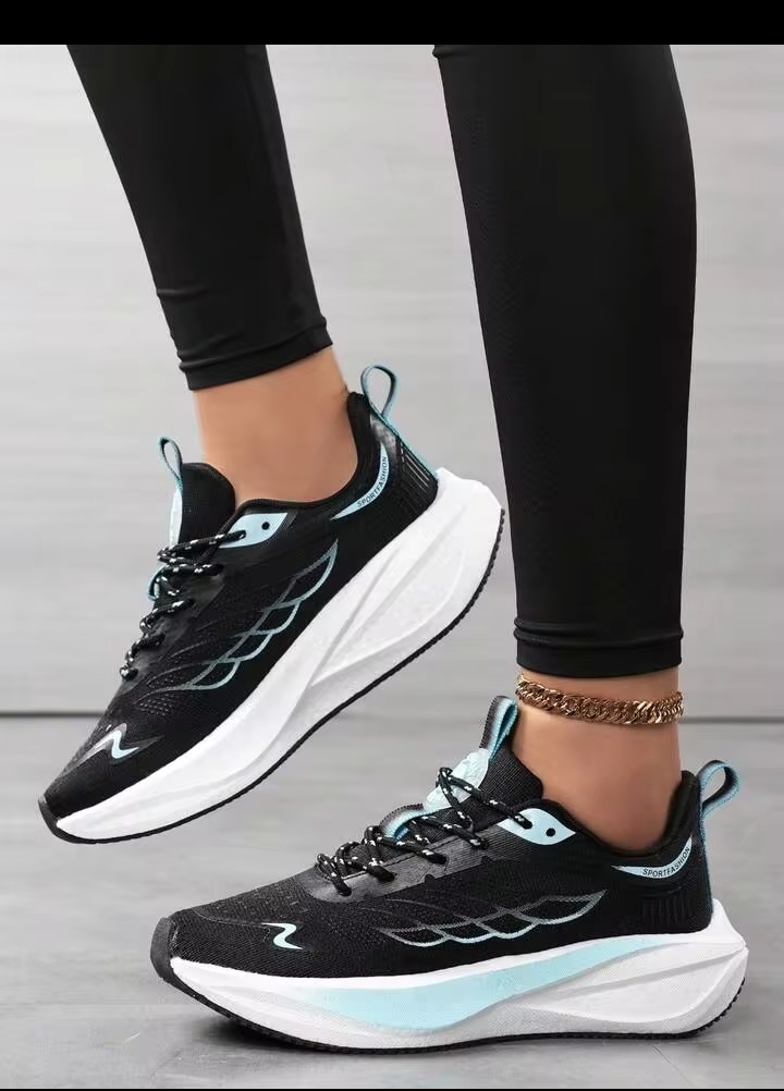 Women's Lightweight White Sports Shoes, Comfortable Walking Sneakers 2