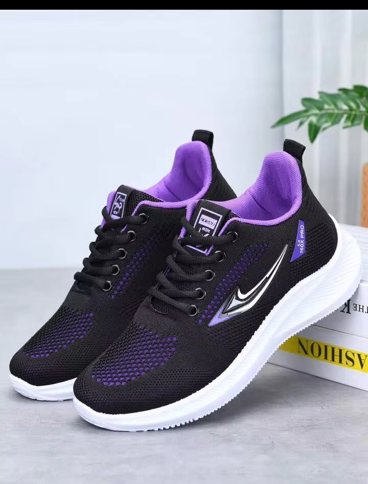 Women's Everyday Running Sneakers, Lightweight Mesh Casual Shoes