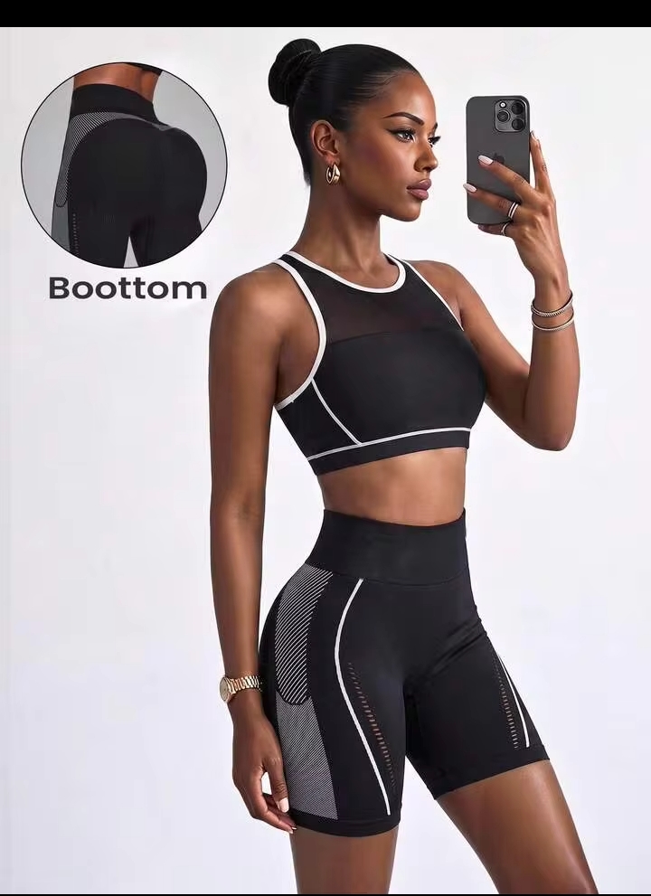 Women's Seamless Two-Tone Workout Shorts, Squat-Proof Compression Shorts for Activewear 3