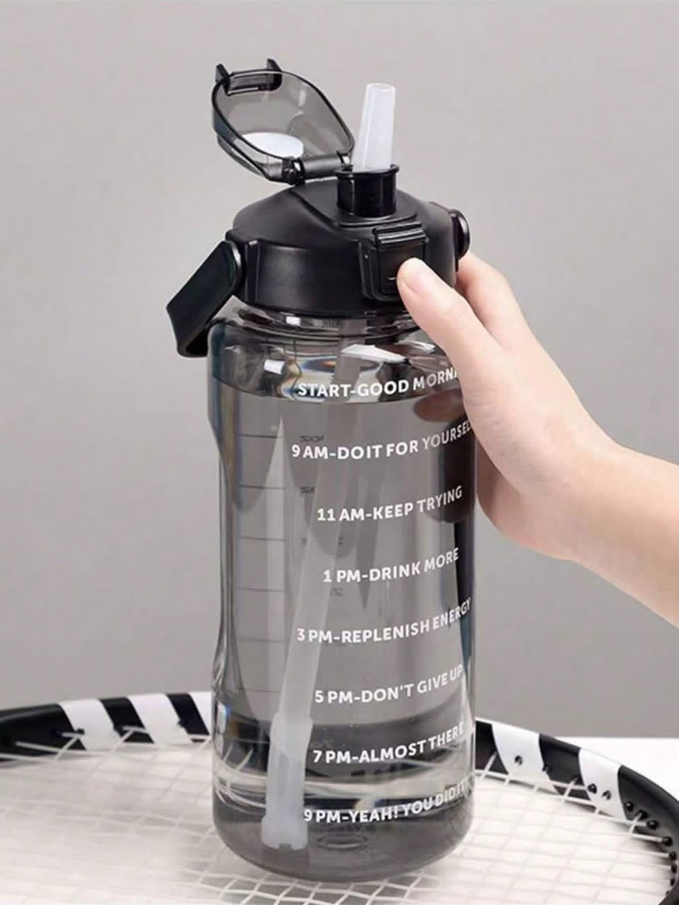 Motivational Time-Marker Sports Water Bottle – Large Capacity Fitness Flask with Straw