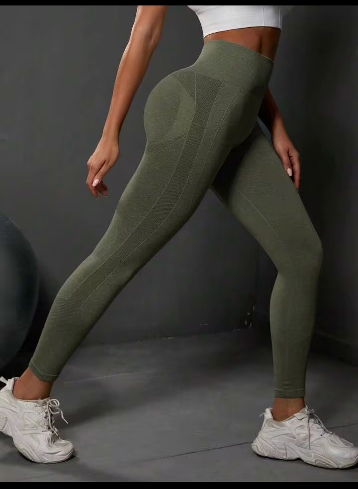 Women's Seamless Yoga Leggings, High-Rise Workout Pants for Fitness & Casual Wear