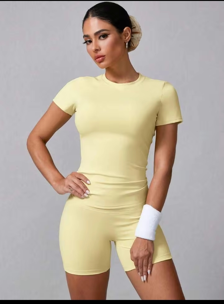 Women's 2PCS Solid Color Short Sleeve T-Shirt & Shorts Sports Set – Summer Activewear for Fitness, Running, Casual Wear & Home Workouts 2