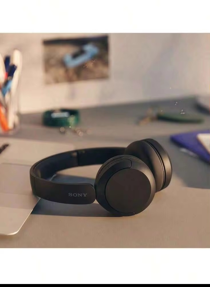 Sony WH-CH520 Wireless Bluetooth Headphones: Lightweight And Comfortable To Wear, Digital Sound Enhancement Engine, Clear Sound Quality, And Versatile Retro Colors 3