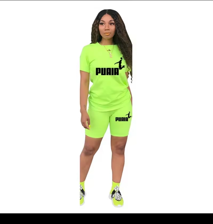 Women's Casual Two-Piece Loungewear Set, Graphic Print Loose Fit Short Sleeve T-Shirt & High Waisted Biker Shorts Sporty Tracksuit Set 2