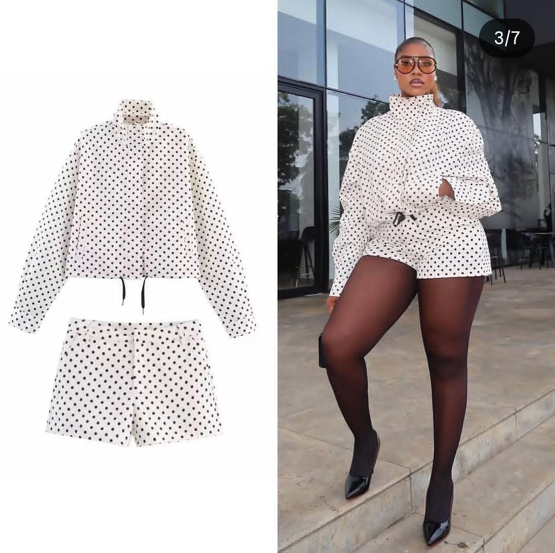 Chic Polka-Dot High-Neck Jacket and Matching Shorts Set – Stylish Two-Piece Casual Ensemble