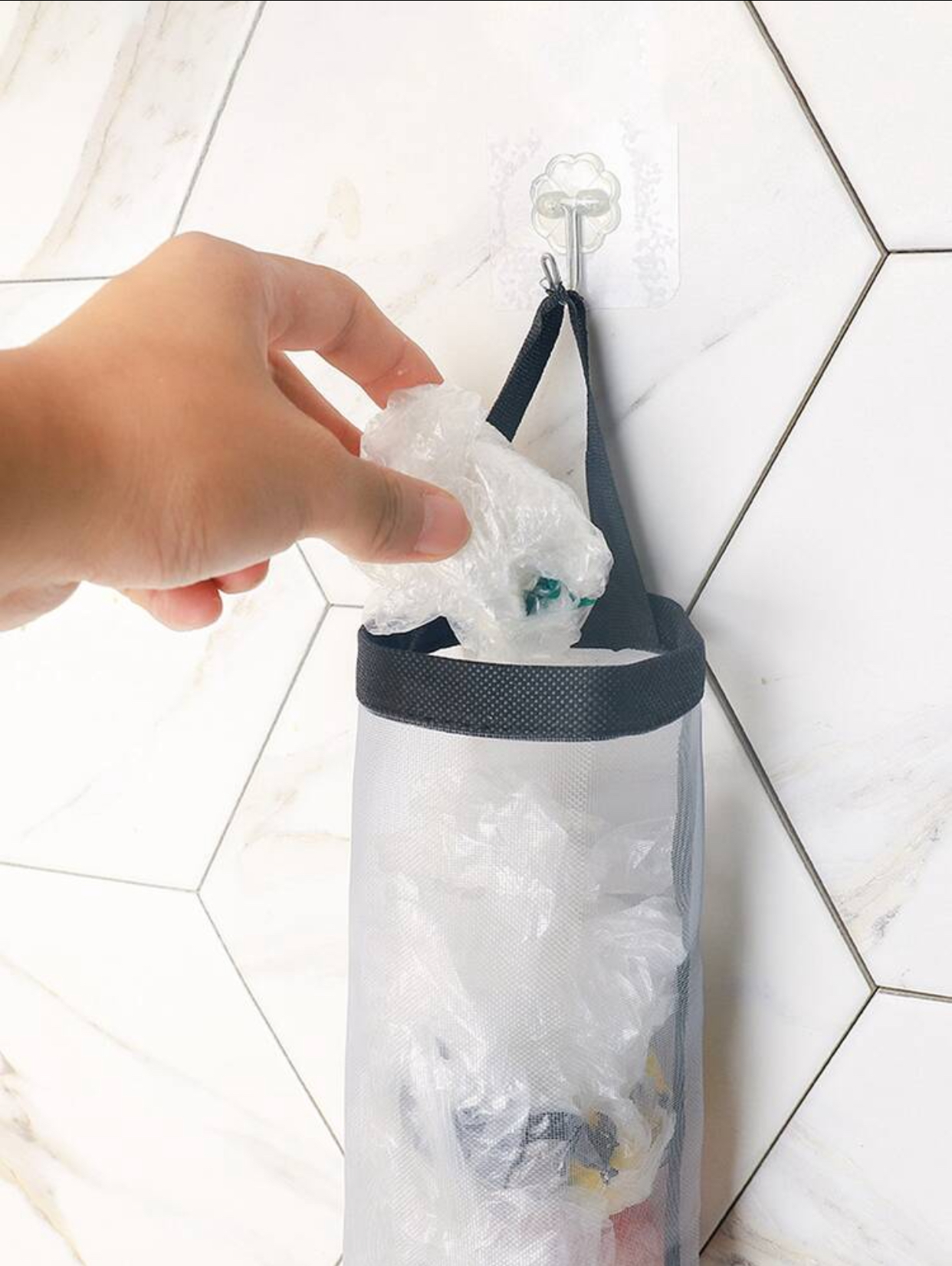 Wall-Mounted Mesh Grocery Plastic Bag Holder Hanging Trash Bag Storage Dispenser Sleeve Eco-Friendly Reusable Shopping Bag Organizer Pouch for Kitchen Laundry Closet 2