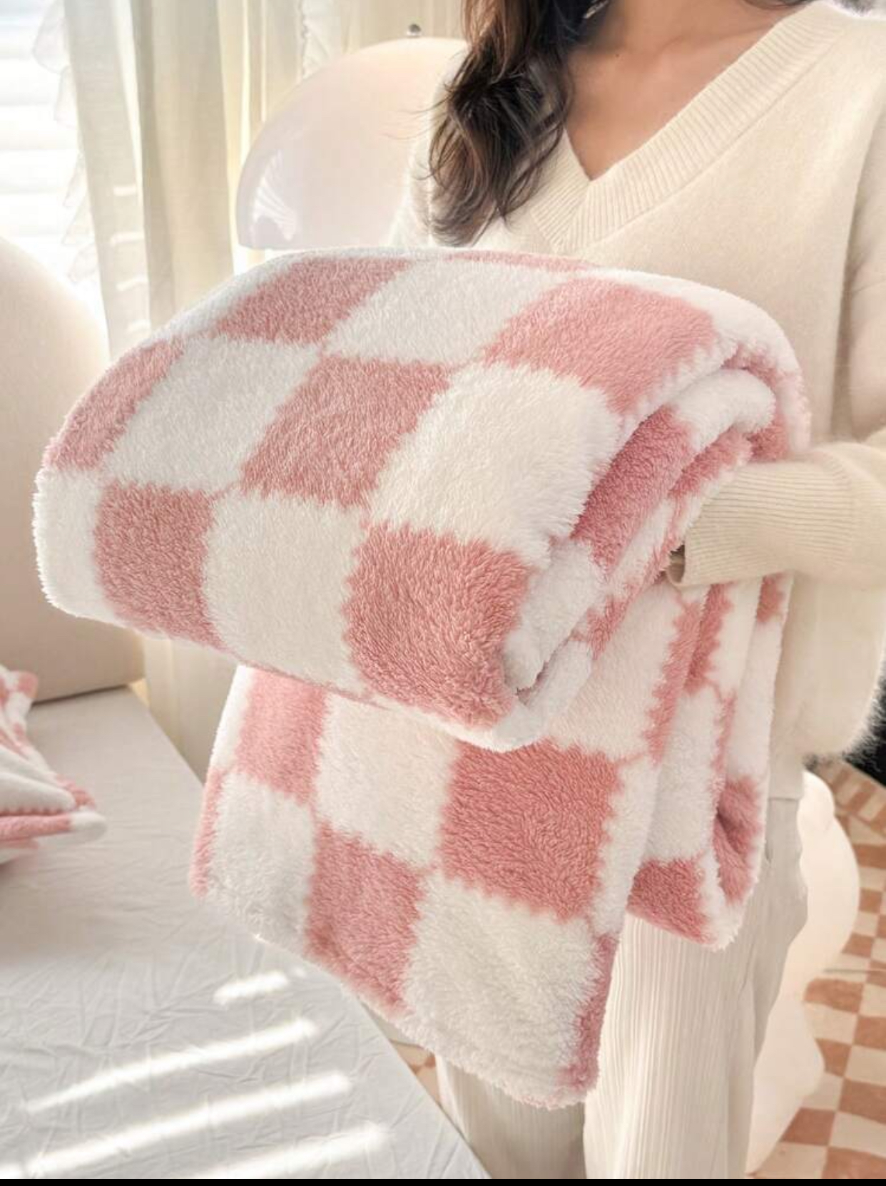 Sage Green and Cream Checkerboard Pattern Ultra-Soft Plush Fleece Throw Blanket. 2