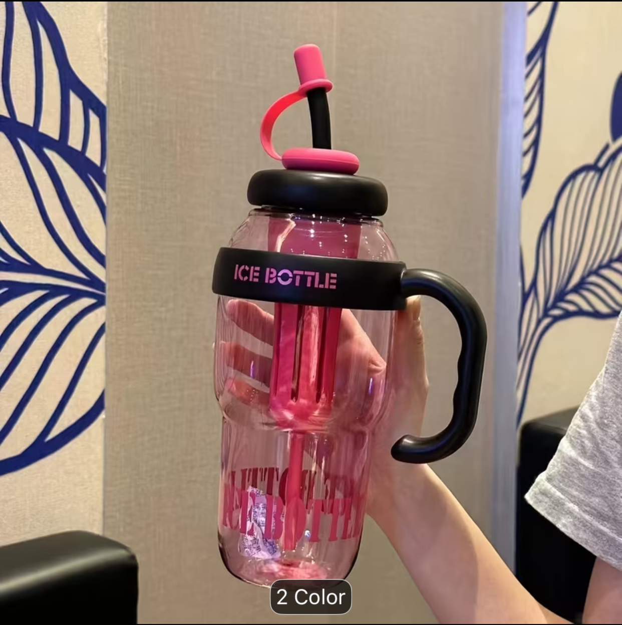 Pink Tinted Ice Bottle with Built-In Freezing Column – Large Capacity Sports Mug with Integrated Handle and Spill-Proof Straw Cap 3