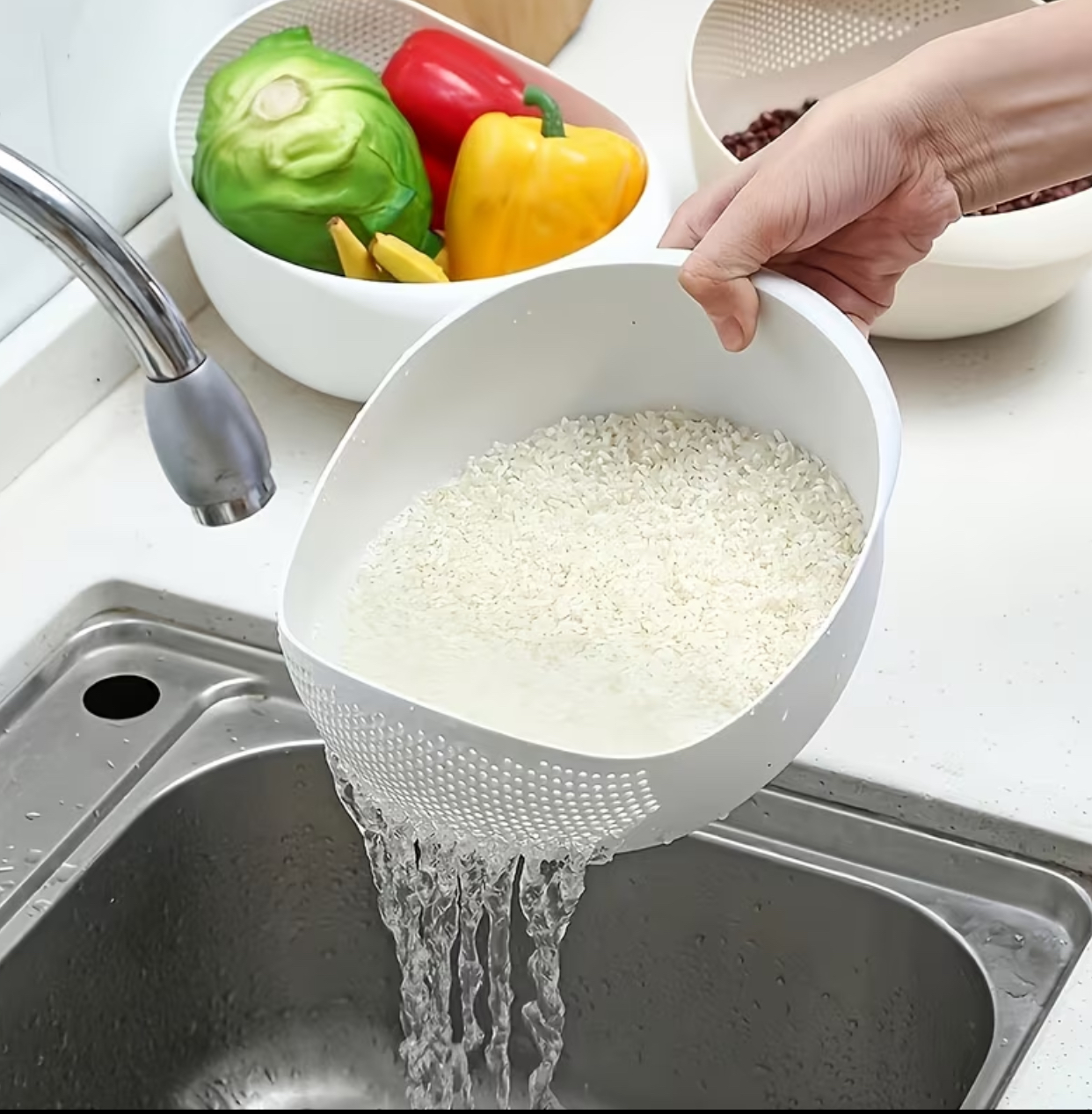 Ergonomic Rice Washing Bowl with Integrated Side Strainer – Multi-Functional White Fruit and Vegetable Drainer Colander Basker 3