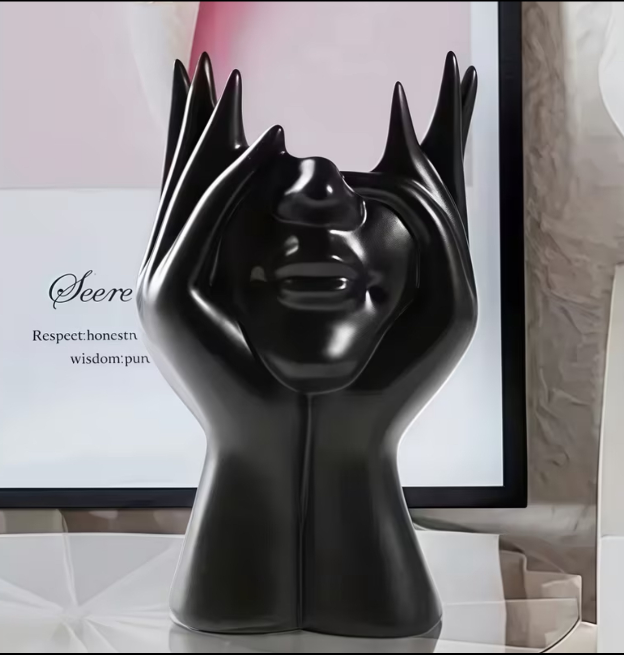 Aesthetic Ceramic Face & Hands Statue Holder – Matte White Creative Vanity Organizer for Makeup Brushes 2