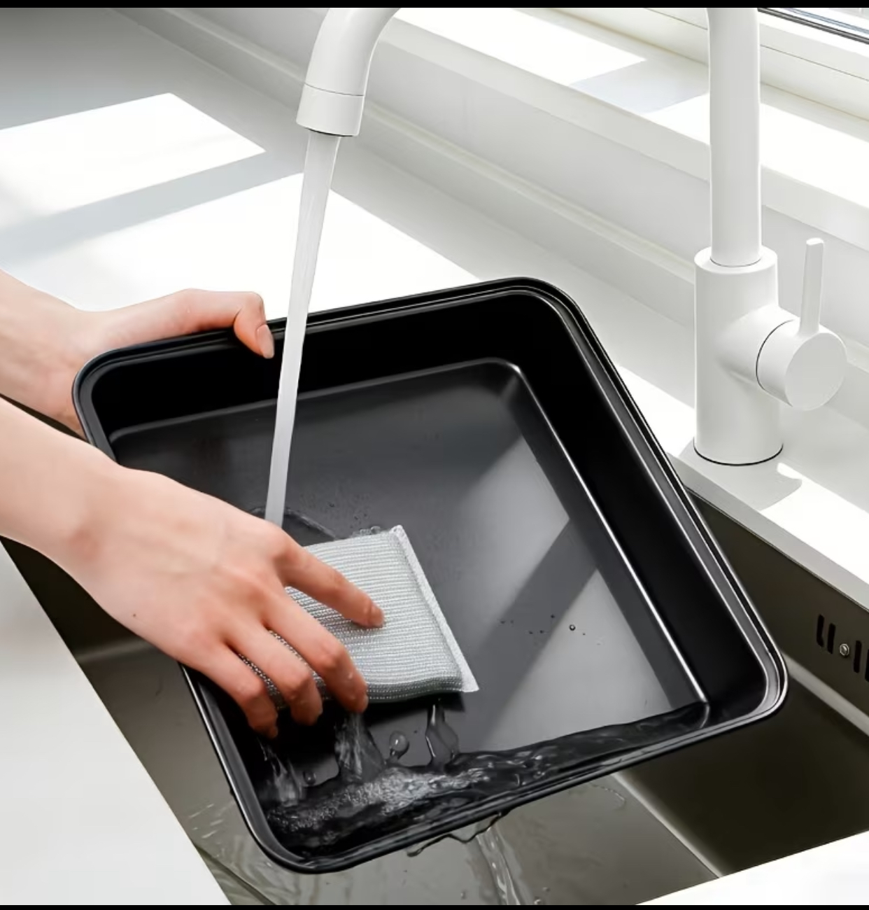 Non-Stick Square Carbon Steel Baking Pan with Heavy-Duty Scrubber Sponge 2