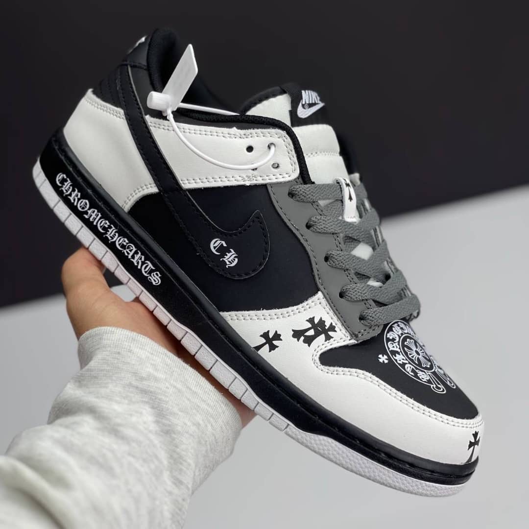 Custom Nike Dunk Low "Chrome Hearts"