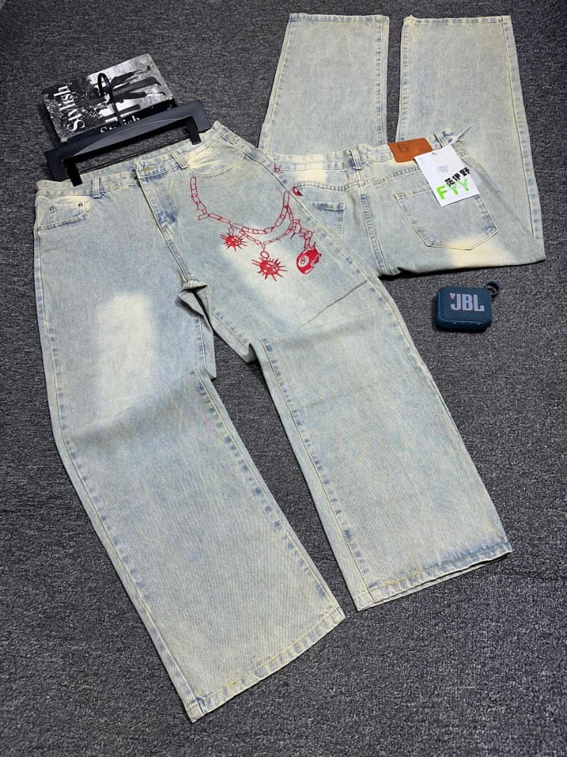 Acid Wash Graphic Chain Print Jeans