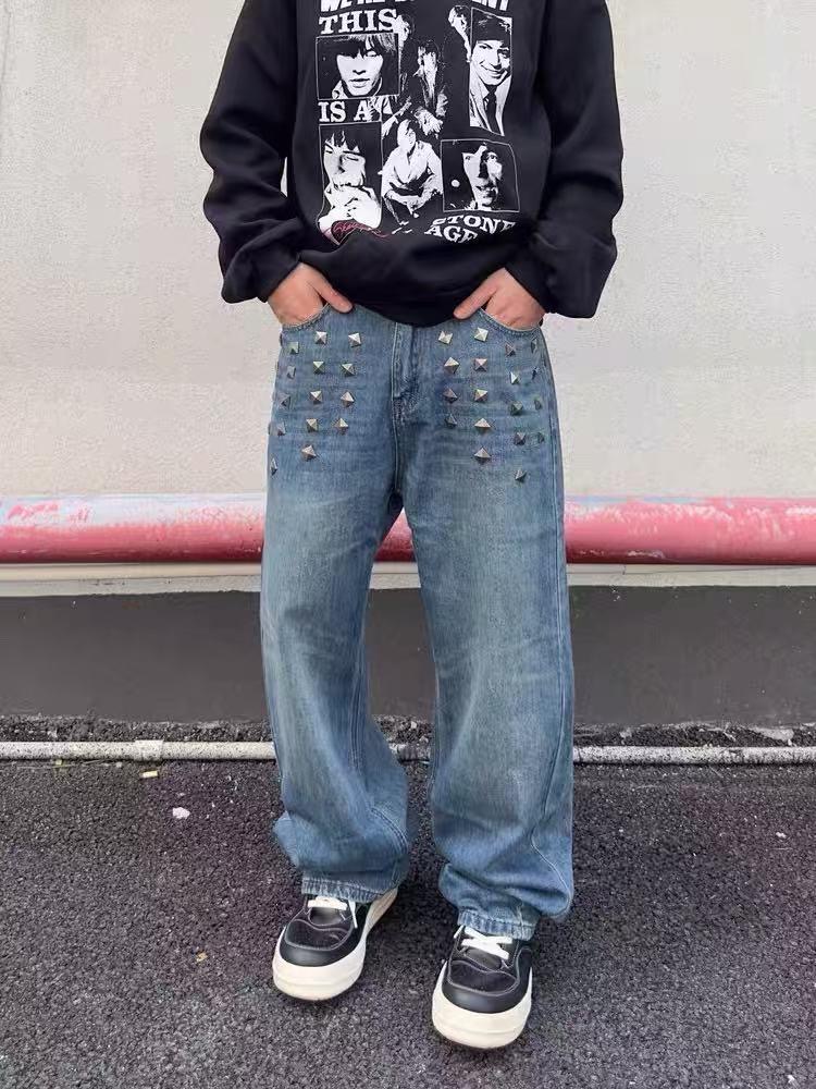 Star-Pattern Rhinestone Wide-Leg Jeans