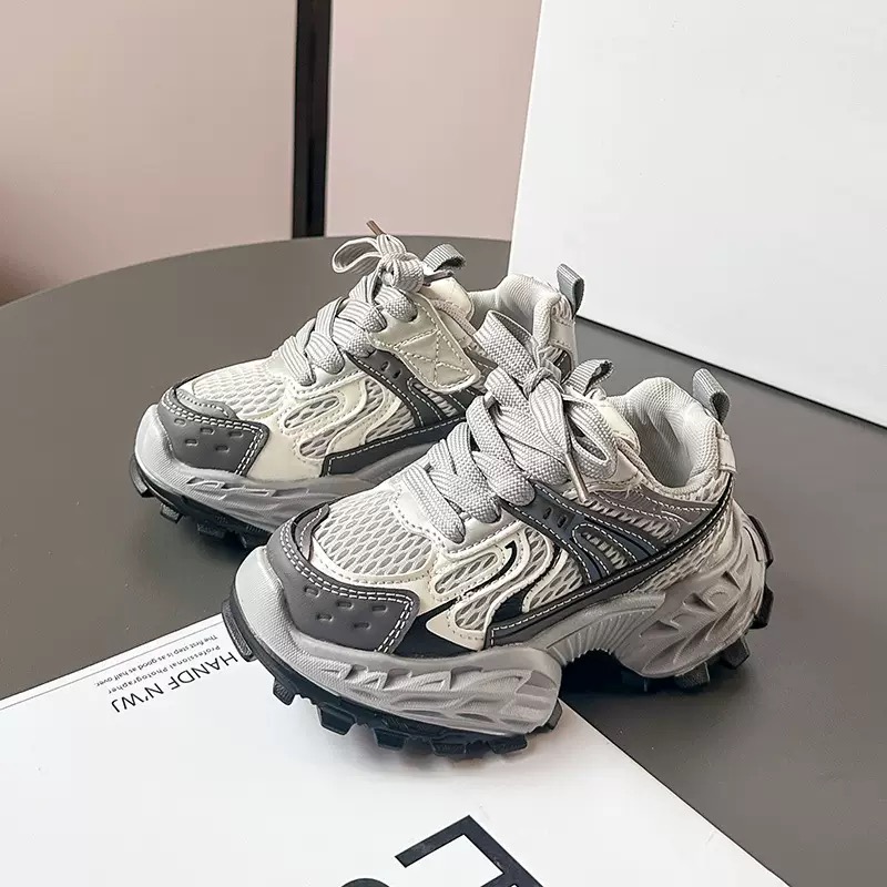 Balenciaga canvas for children 3