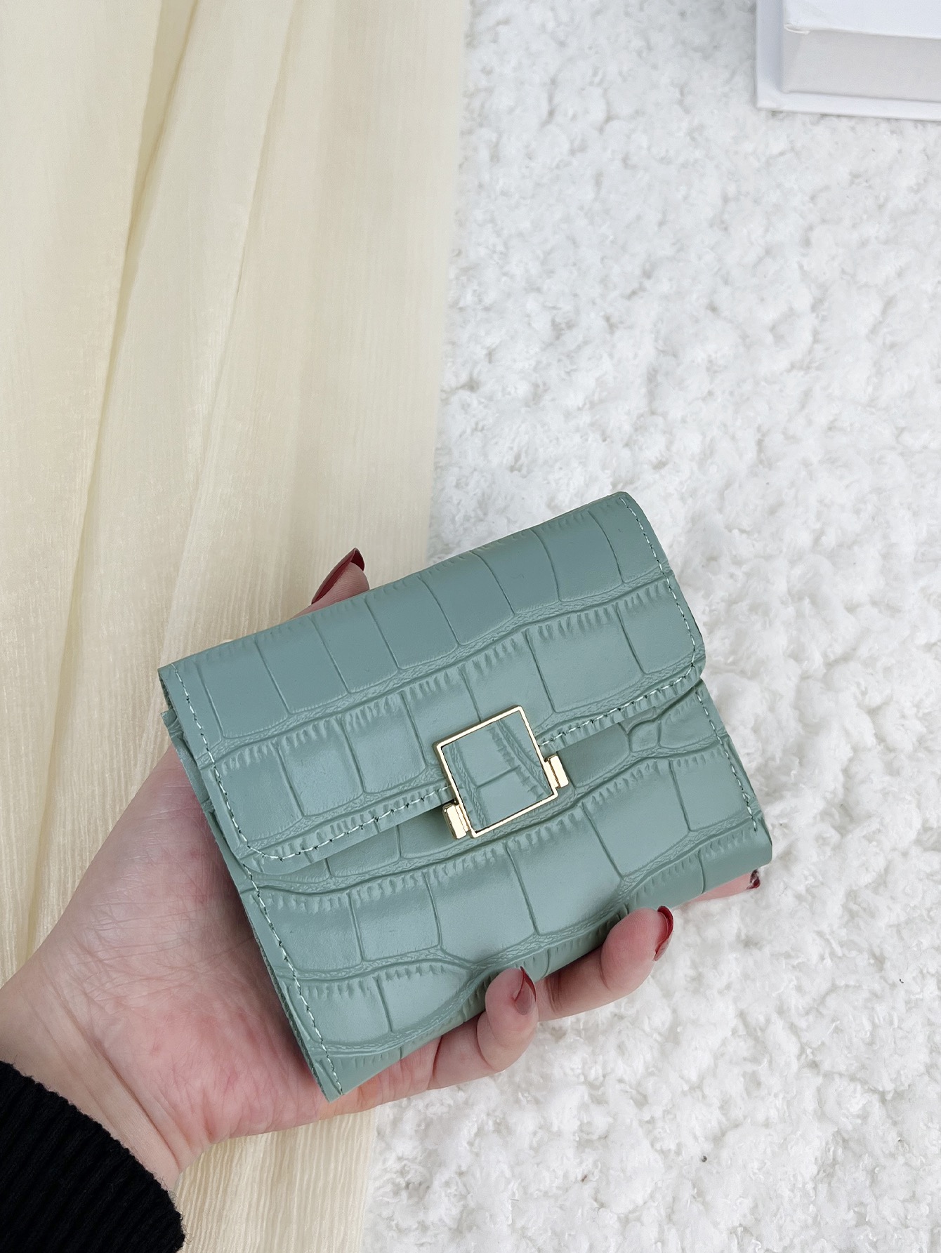 Crocodile-Embossed Mint Square-Clasp Wallet