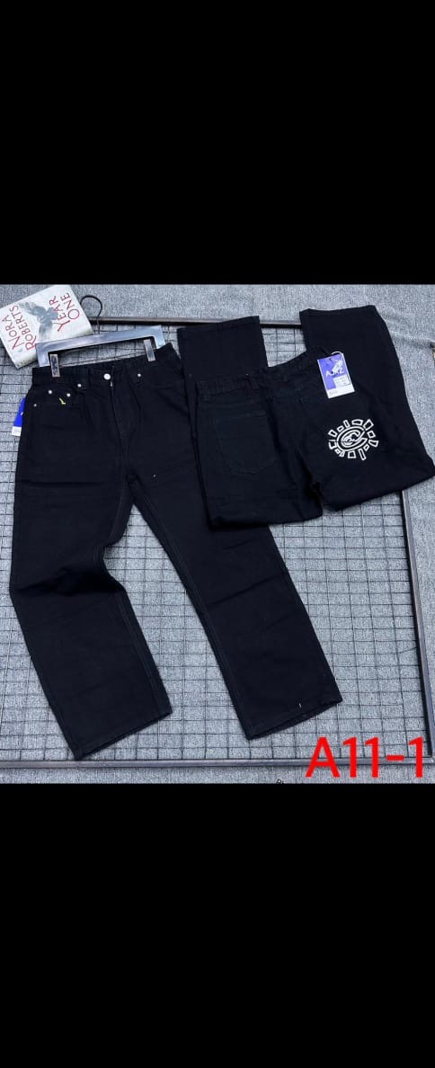 Relaxed Fit Jet Black Denim Jeans with Sunburst Back-Pocket Embroidery