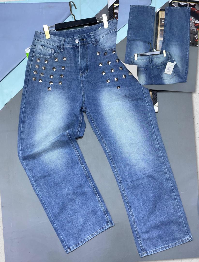 Mid-Wash Blue Relaxed Jeans with Concentrated Pyramidal Metallic Studs