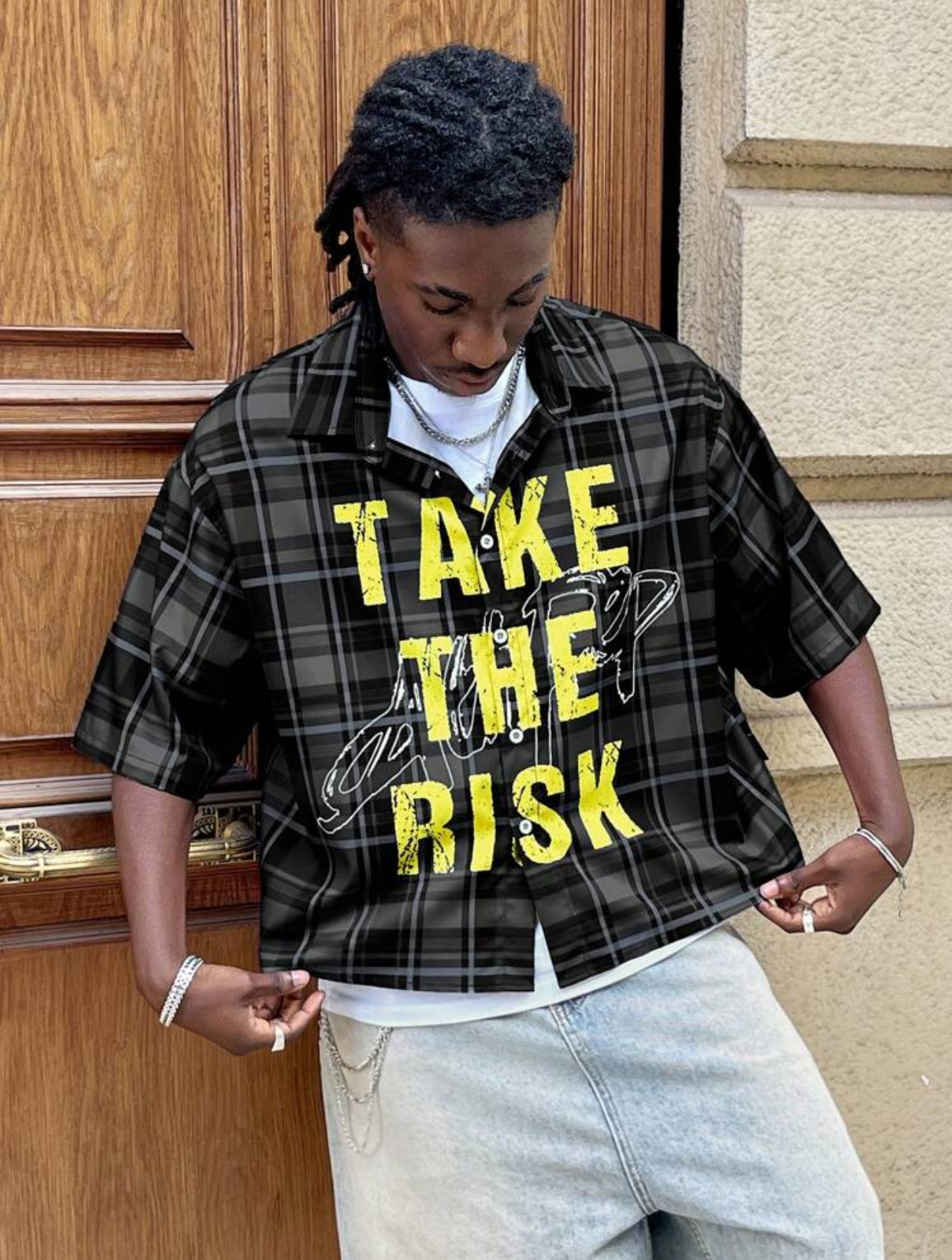 Men's Streetwear Distressed "TAKE THE RISK" Graphic Plaid Short Sleeve Button-Down Shirt