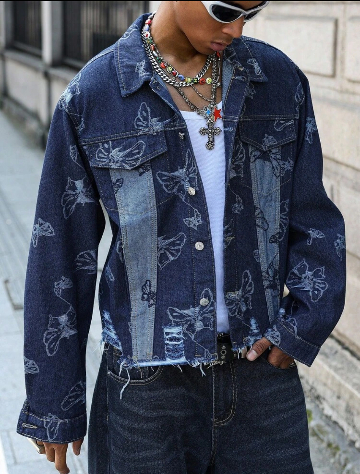 Blue Denim Men's Streetwear Butterfly Graphic Laser-Printed Indigo Denim Jacket with Light Wash Contrast Panels