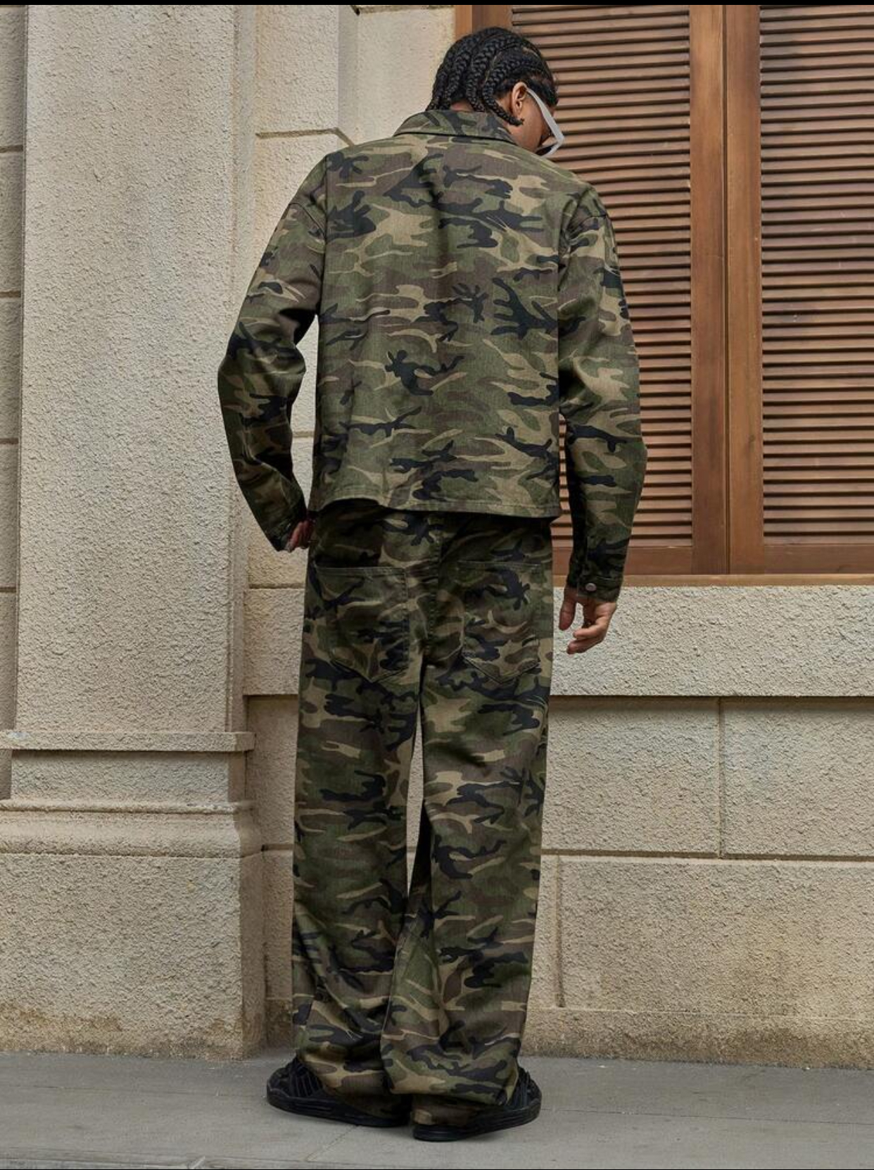 Woodland Camo Men's Streetwear Gorpcore Loose Fit Woodland Camouflage Printed Jacket and Wide Leg Cargo Pants Two-Piece Utility Set 2