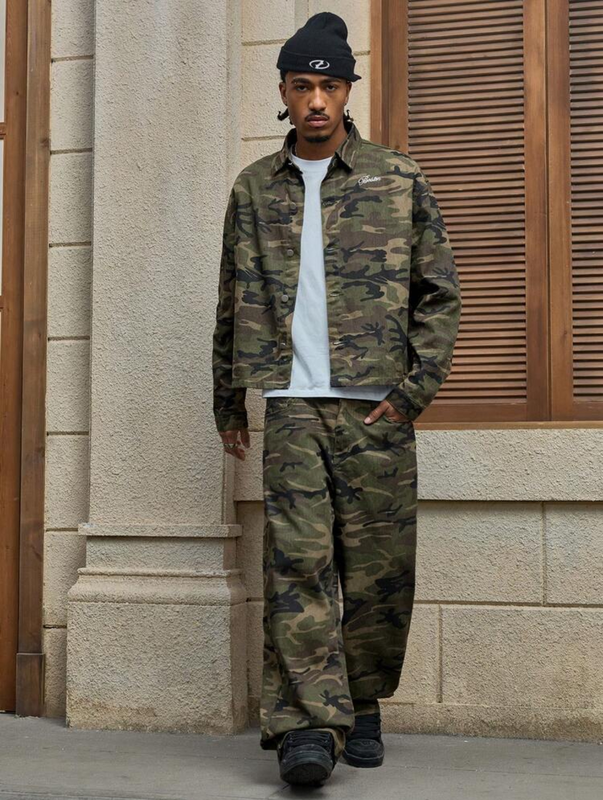 Woodland Camo Men's Streetwear Gorpcore Loose Fit Woodland Camouflage Printed Jacket and Wide Leg Cargo Pants Two-Piece Utility Set