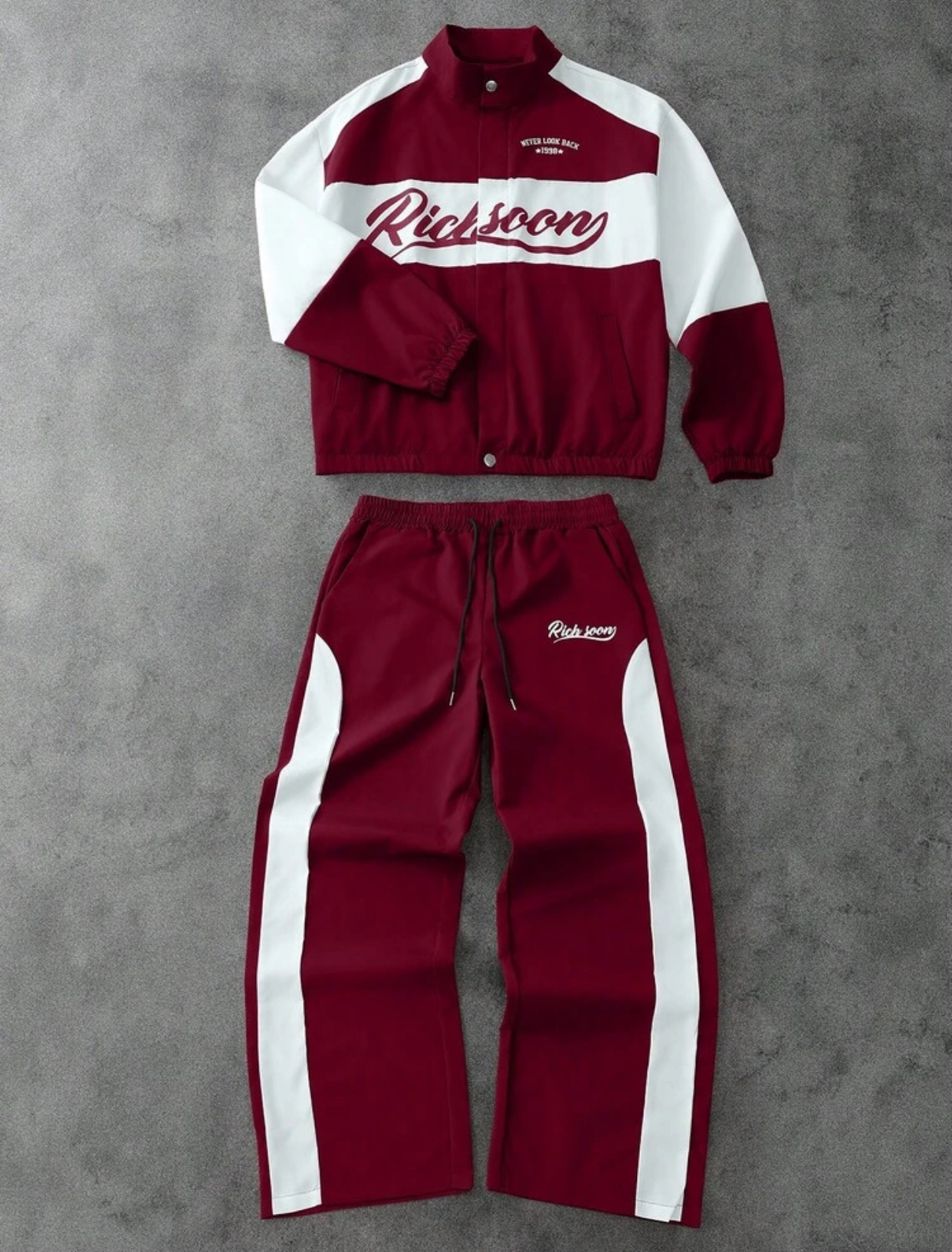 Retro Athletic Forest Green and Alabaster White Color-Blocked Mock-Neck Zip-Up Sports Warm-Up Jacket and Coordinating Paneled Straight-Leg Track Pants Set Featuring Fluid Scripted "Ricksoon" Chest Embroidery