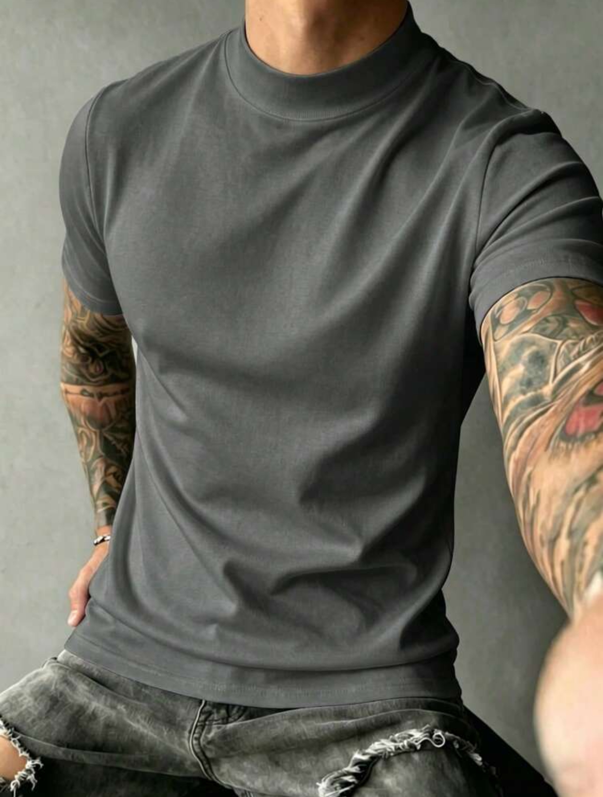 High-Minimalist Premium Fitted Crisp White Short-Sleeve Mock-Neck T-Shirt Crafted from Luxury Heavyweight Smooth Knit Cotton Blend with a Structured Raised Ribbed Collar Profile