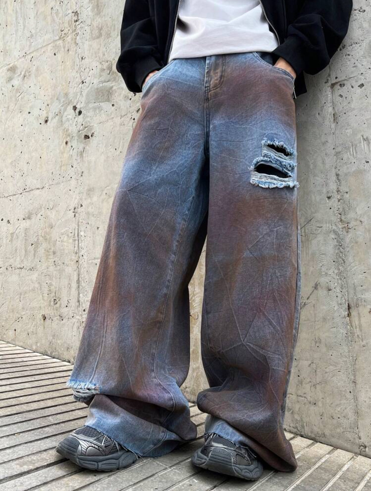 Avant-Garde Post-Apocalyptic Mud-Washed Ultra-Baggy Denim Jeans Featuring Heavy Rust-Toned Over-Dye Crinkle Textures and a Shredded Left-Thigh Distressed Slash 3