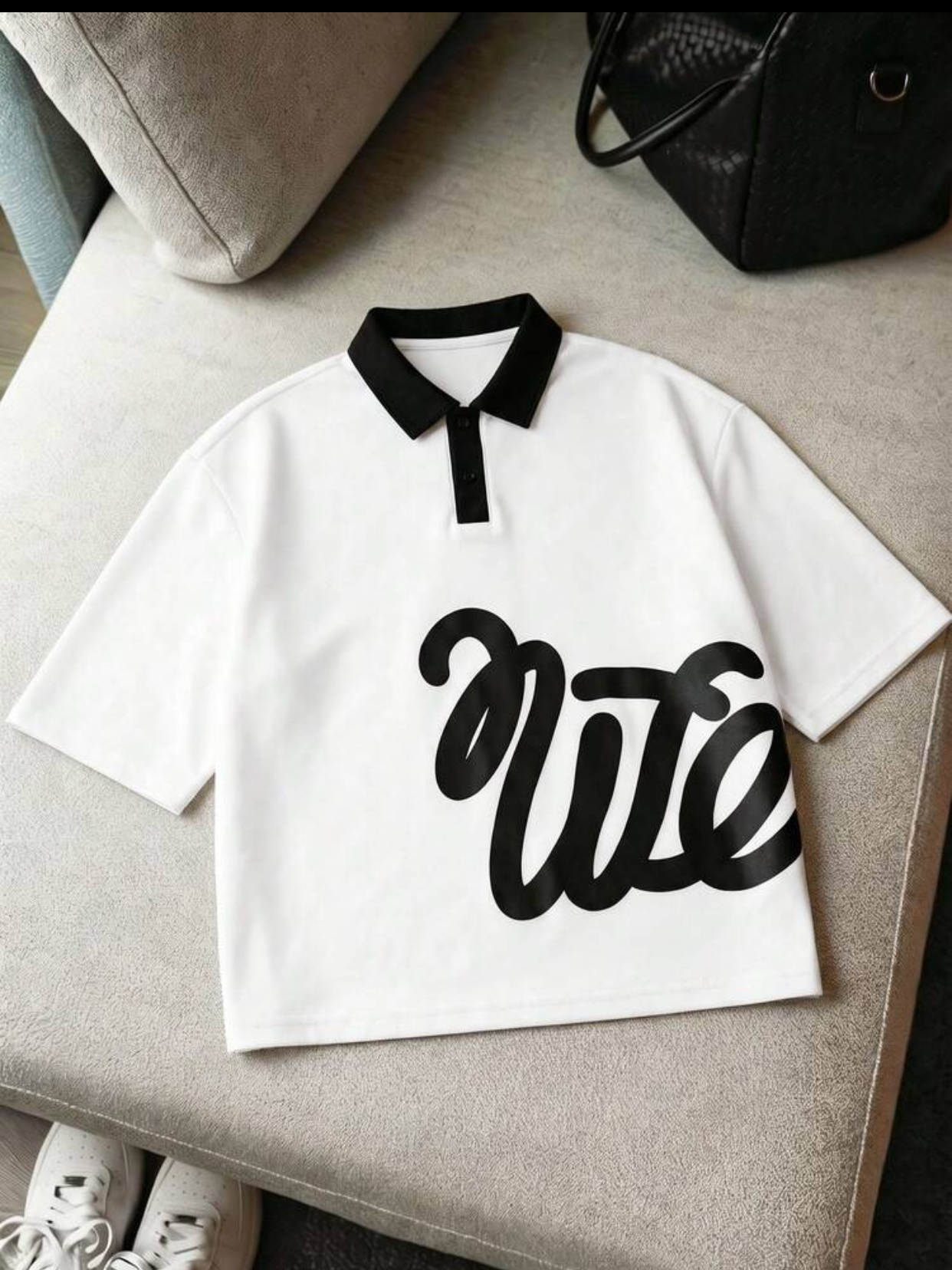 Dark Espresso Brown Short-Sleeve Polo Shirt with Beige Trim and Abstract Script Graphic