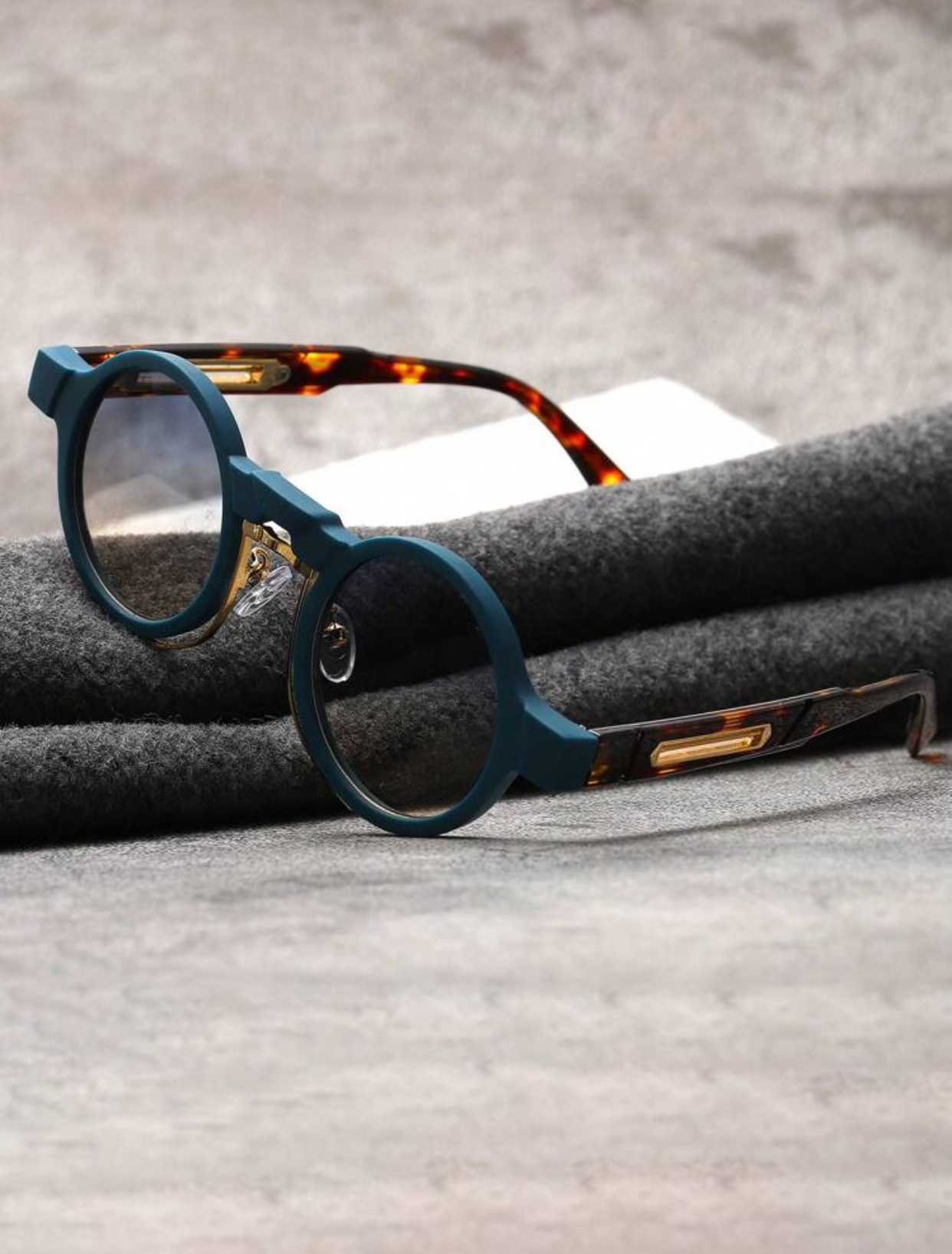Avant-Garde Industrial Round Optical Frames with Matte Petrol Blue Rims and Tortoiseshell Temples