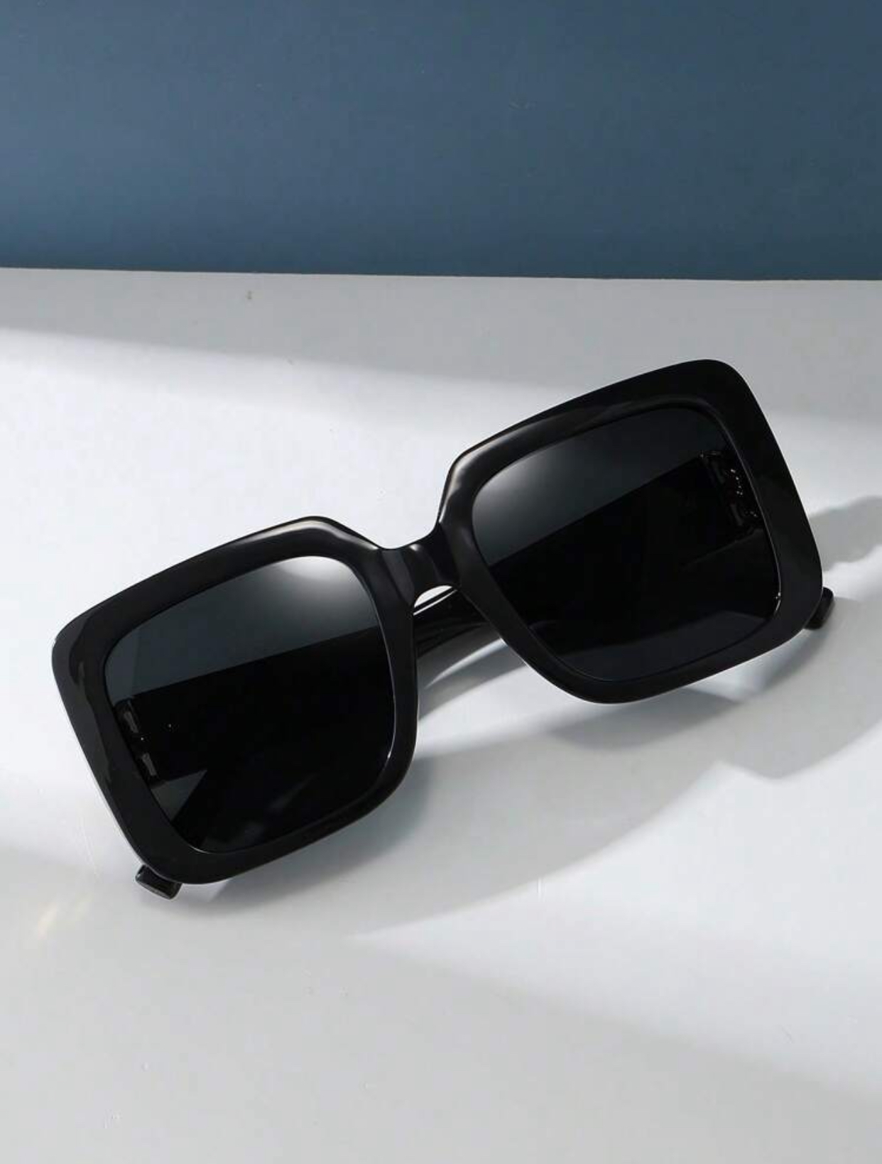 Modernist Heavy-Rimmed Square Sunglasses in Polished Jet Black 3