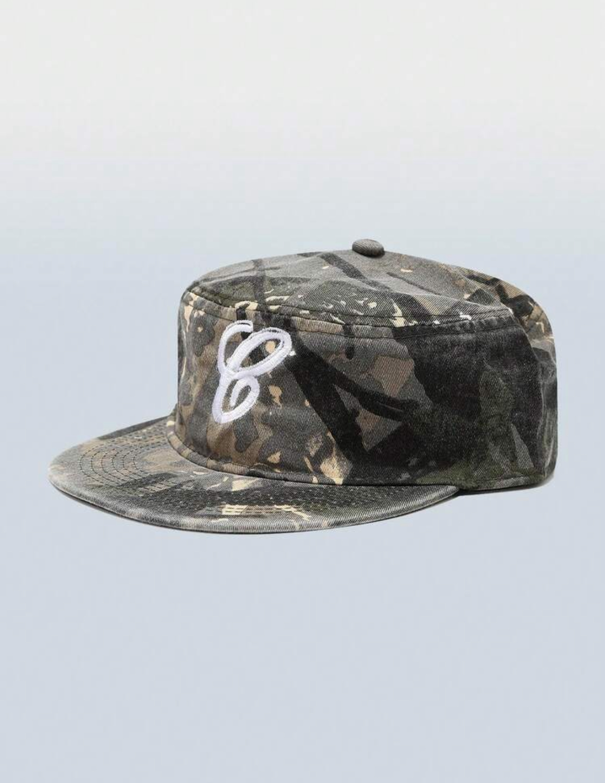 Men's Urban Camouflage Flat Brim Military Style Cap with Cursive 'C' Logo Embroidery