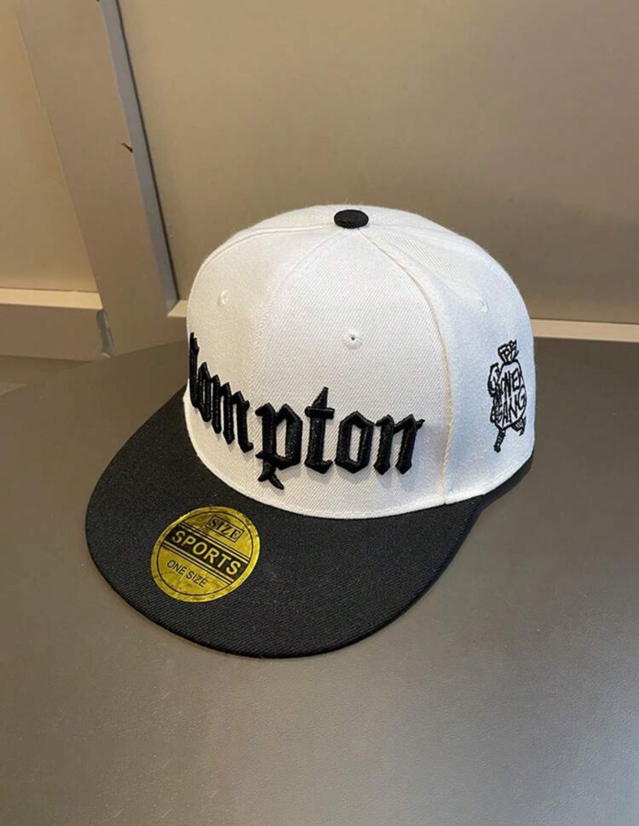 Classic Hip-Hop Black Snapback Hat with Embroidered White Old English 'Compton' Text 3