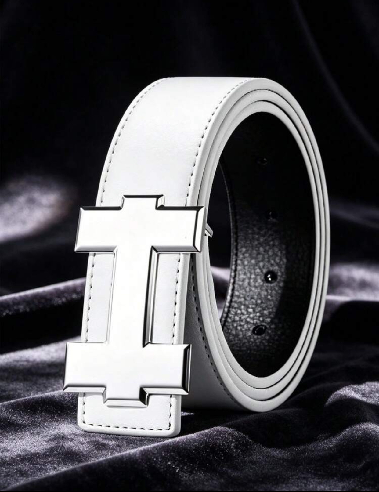 Classic Black Pebble-Grain Leather Belt with Iconic Silver-Tone "H" Buckle 3