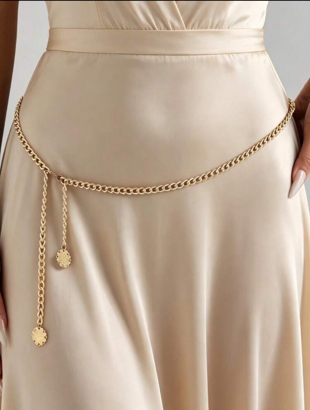 Minimalist Elegant Dainty Curb Link Gold-Tone Metal Waist Chain Belt with Textured Round Medallion Charms